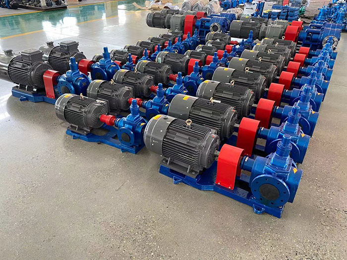 Residual oil pump